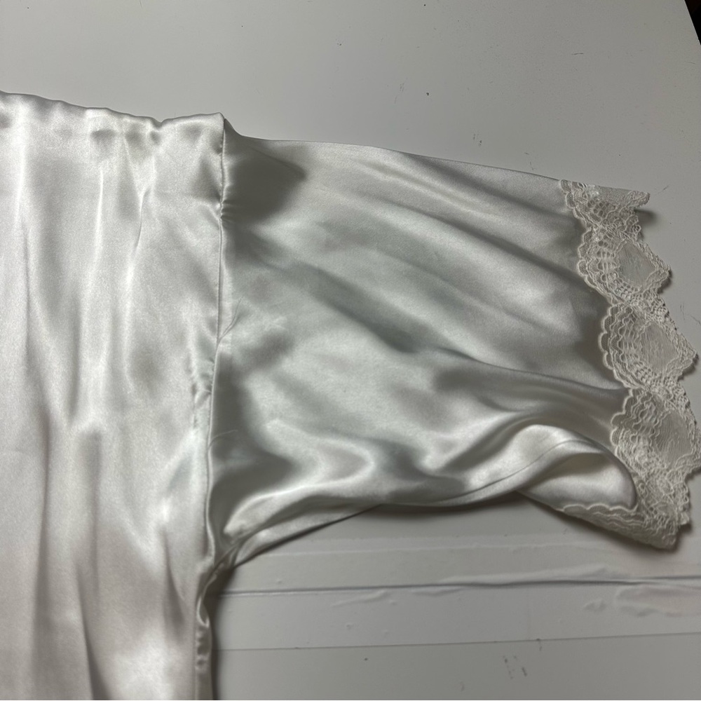 Vintage 90s Bridal Satin Robe | Lace Trim · Wedding Morning /Honeymoon Lingerie - Picture 7 of 13